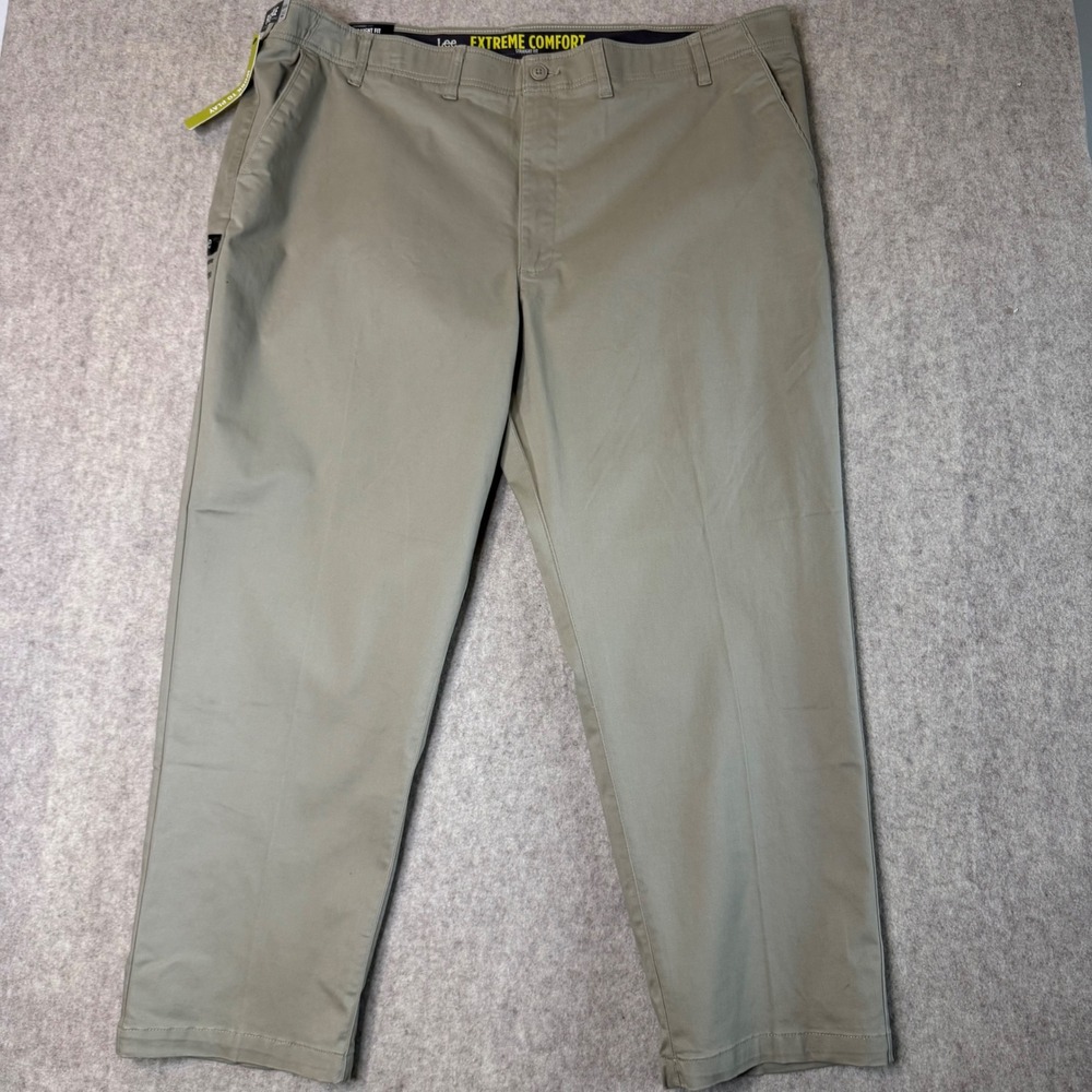 NWT Lee Extreme Comfort Straight Fit Pants Mens 50x30 Khaki Stretch Waistband